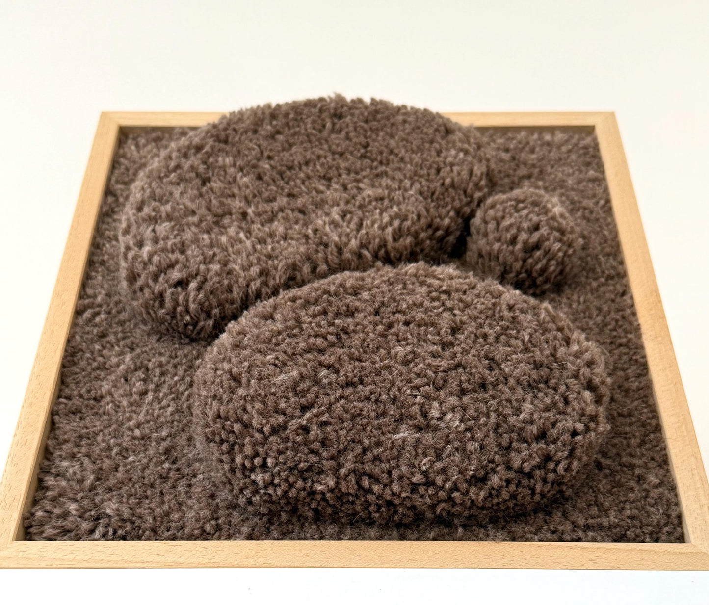 Brown Pebbles - 20 x 20 cm